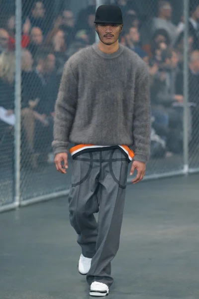 Look 21